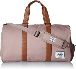 Herschel Pink Duffel Bag Perfect Fitness Gift for Her. Perfect for Going To The Gym 