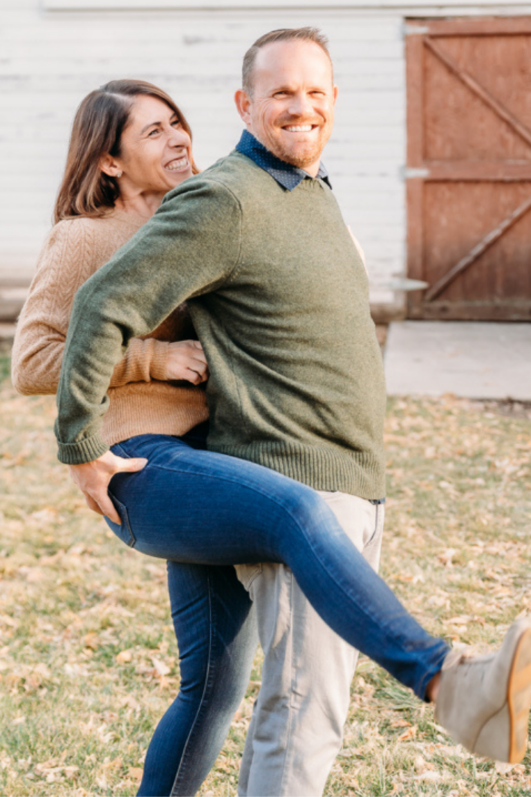 How Well Do You Know Your Husband? 135+ Questions You Need To Ask Him!