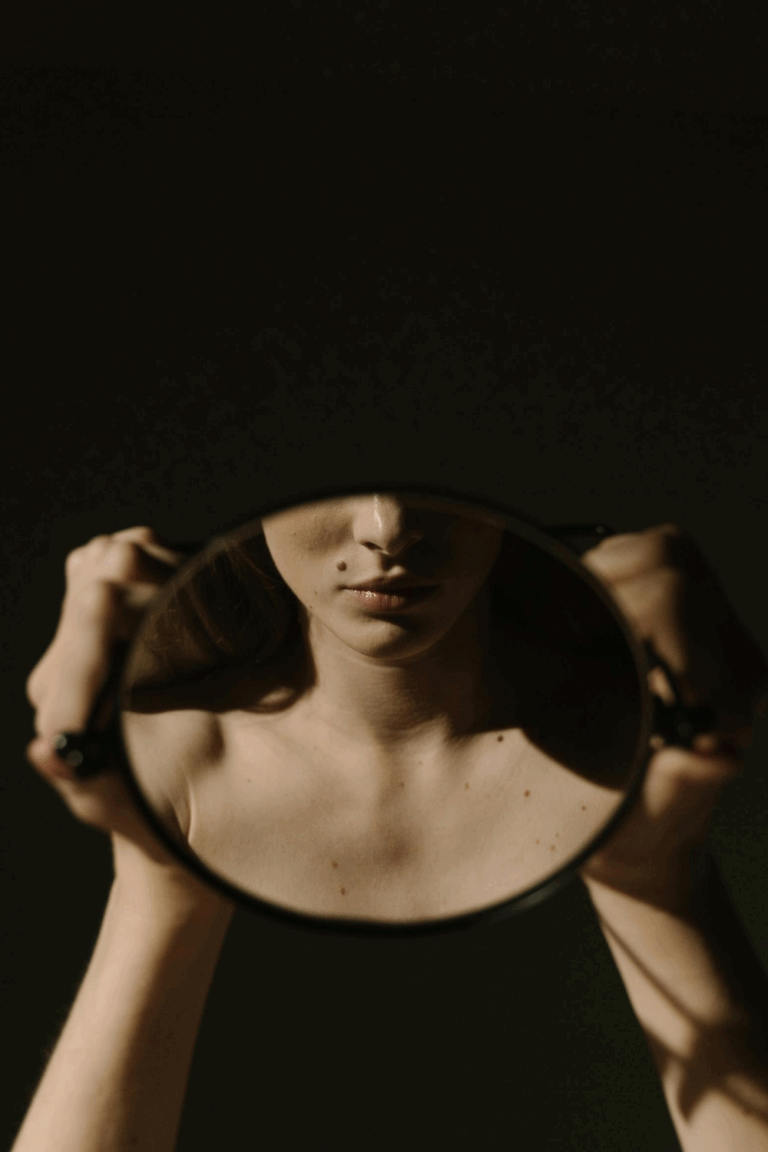 Identity Shift: How to Courageously Reinvent Yourself, Shatter Limits, and Unlock Hidden Potential